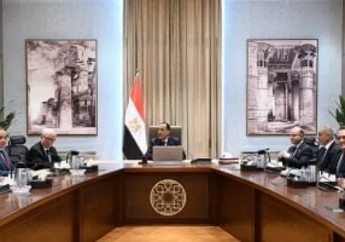 رئيس الوزراء يطلق مبادرات جديدة لتعزيز الاستثمار وتنمية شبه جزيرة سيناء