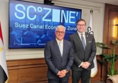 تعزيز التعاون الاقتصادي: رئيس هيئة قناة السويس يستقبل مساعد وزير التجارة الأمريكي لبحث الفرص المشتركة