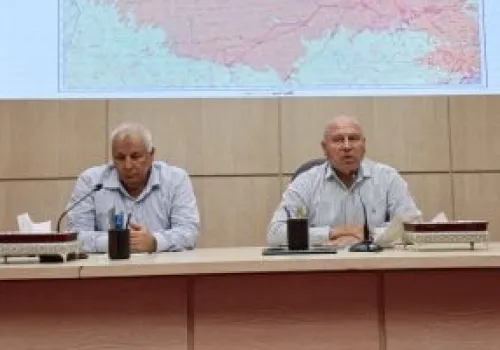 اجتماع وزاري مع مشايخ مطروح لبحث تطوير خط سكة حديد وتعزيز خدمات النقل بالمحافظة