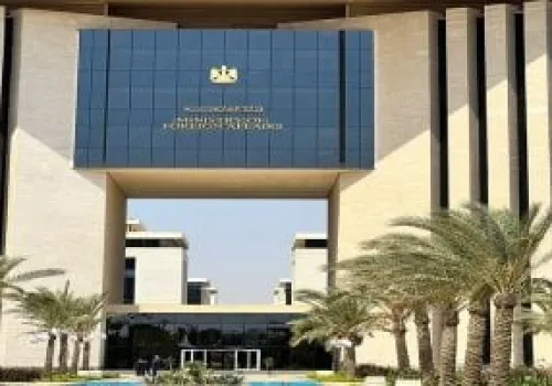 مصر تعبر عن إدانتها القوية للتهديدات الموجهة للسعودية وتؤكد التزامها بأمن الخليج العربي