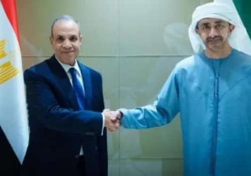 مصر والإمارات: تعزيز التعاون الاستراتيجي ومواجهة التحديات الإقليمية في لقاء وزيري الخارجية