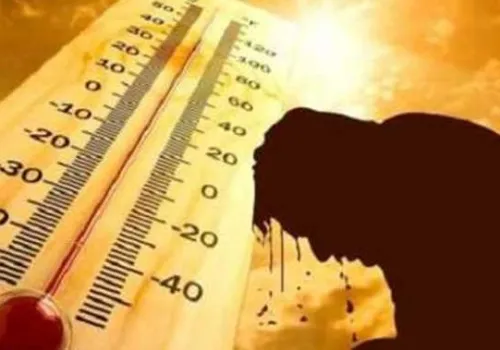 طقس شديد الحرارة والرطوبة في مصر الأربعاء: رياح مثيرة للرمال وتأثيرات على الرؤية