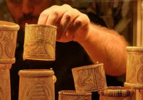 ارتفاع أسعار الذهب في مصر: 90 جنيهاً مكاسب جديدة واقتراب الجرام من 6000 جنيه