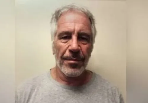 تحقيقات فرنسية تكشف ملابسات وفاة غامضة لوكيل نماذج مرتبط بشبكة إبستين