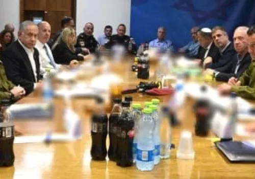نتنياهو يدعو لاجتماع عاجل لمجلس الوزراء الأمني لمناقشة تصاعد التوترات بين واشنطن وطهران