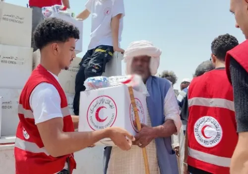 الهلال الأحمر المصري يطلق قافلة إغاثية وصحية شاملة لدعم الأسر المحتاجة في شلاتين