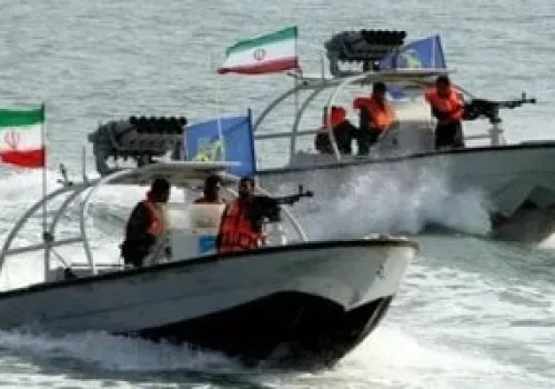 تصعيد عسكري في شمال إيران بعد ضربة أمريكية تستهدف مقر الحرس الثوري