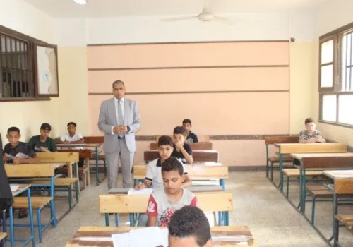 الجيزة تستعد لانطلاق امتحانات الدور الثاني للشهادة الإعدادية وسط ترتيبات مكثفة غدًا