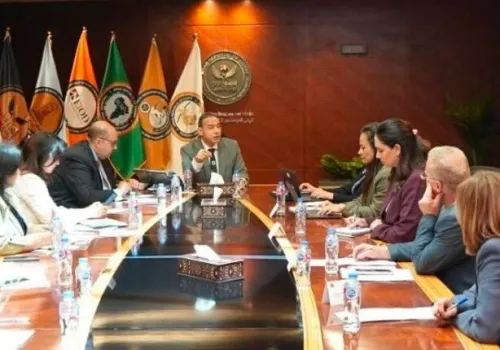 اجتماع رفيع المستوى بين رئيس الرقابة المالية ووفد البنك الدولي لمناقشة تطوير سوق رأس المال المصري