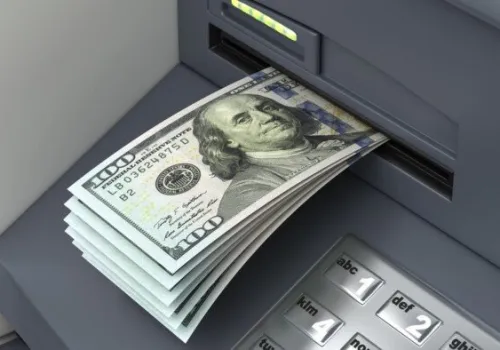 استقرار سعر الدولار مقابل الجنيه المصري في نهاية تعاملات الجمعة 24 يوليو 2026