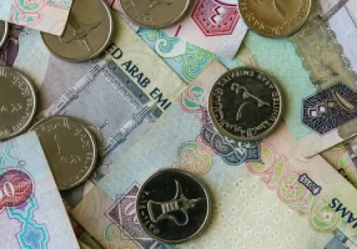 ارتفاع ملحوظ في سعر الدرهم الإماراتي أمام الجنيه المصري: 44 قرشًا زيادة خلال أسبوع