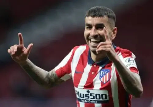 أنخيل كوريا ينضم رسميًا لريفر بليت حتى 2029: عودة نجم كأس العالم إلى الدوري الأرجنتيني