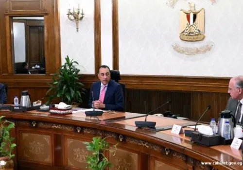 رئيس الوزراء يبرز إنجازات التحول الرقمي لحماية المال العام خلال أسبوع حافل بالأنشطة