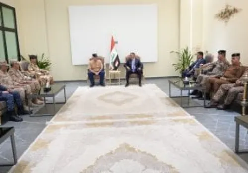 وزير الداخلية الكويتي يلتقي محافظ البصرة لبحث تعزيز الأمن والتعاون الثنائي
