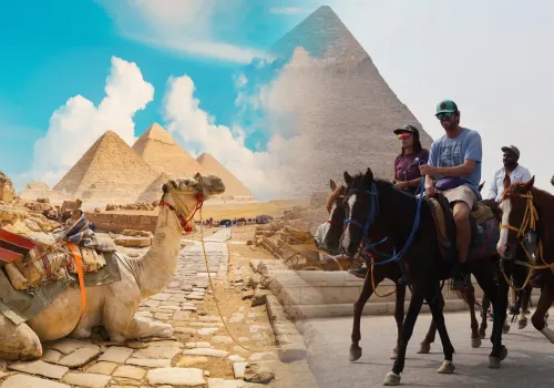 مصر تتألق في معرض لاس فيجاس السياحي: تعزيز التعاون مع السوق الأمريكي