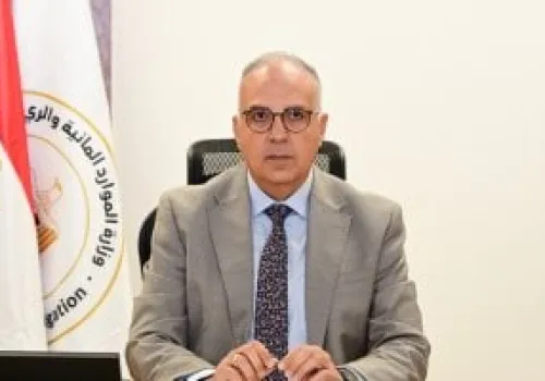 وزير الري يحذر من تضليل الصور: مناوبات غلق الترع جزء من إدارة المياه بكفاءة