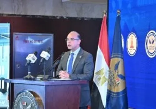 وزير الاستثمار يطلق برنامجاً لتهيئة الشركات الحكومية للطرح في البورصة المصرية