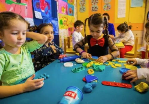 فرصة أخيرة للتسجيل: رابط التقديم لرياض الأطفال والصف الأول الابتدائي 2026-2027 متاح الآن!