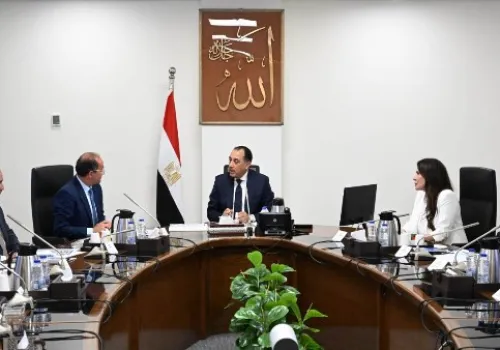 مدبولي يؤكد على أهمية كفاءة تشغيل وصيانة محطات معالجة الصرف الصحي لتعزيز البنية التحتية في مصر