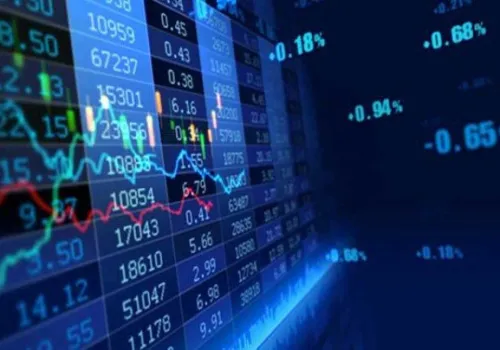 البورصة المصرية تنخفض 1% اليوم بينما تسجل بورصتا عُمان والكويت ارتفاعات ملحوظة
