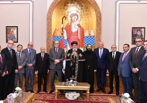 البابا تواضروس الثاني يستقبل رئيس هيئة قضايا الدولة في لقاء يبرز التعاون بين الكنيسة والسلطة القضائية