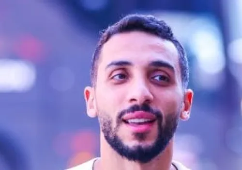ترقب في الأهلي: مصير كريم فؤاد يتحدد بين عرضي سيراميكا والبنك الأهلي