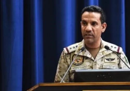 السعودية تعلن نجاح الدفاعات الجوية في اعتراض هجمات مسيرات تستهدف منشآت بترولية بالرياض