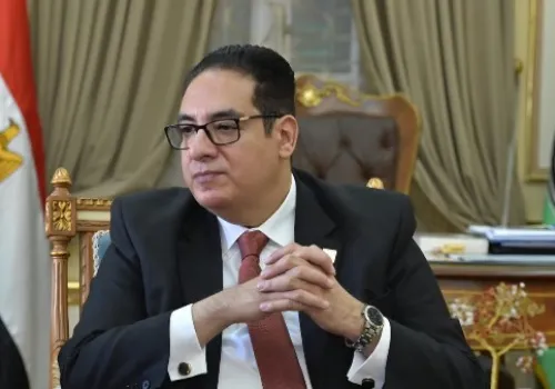 تهنئة رسمية لرئيس جامعة القاهرة للدكتور محمود صديق بمناسبة تكليفه برئاسة جامعة الأزهر