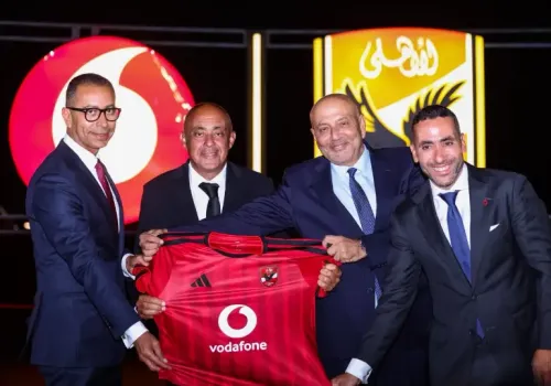 تاريخ جديد للأهلي: المتحدة للرياضة توقع أكبر عقد رعاية مع فودافون