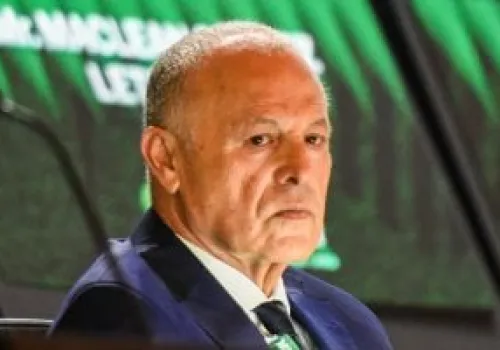 اجتماع حاسم بين أبو ريدة وشوقي غريب لوضع استراتيجية تطوير الكرة المصرية