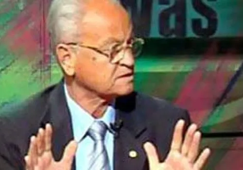 محمد عبده صالح الوحش: ذكرى اعتزال رمز الكرة المصرية الذي ترك بصمة خالدة في تاريخ الرياضة