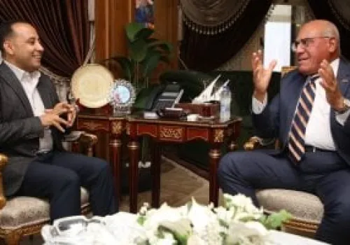 مصر تقترب من إطلاق أول سيارة كهربائية محلية: خطوة نحو تعزيز التصنيع الوطني