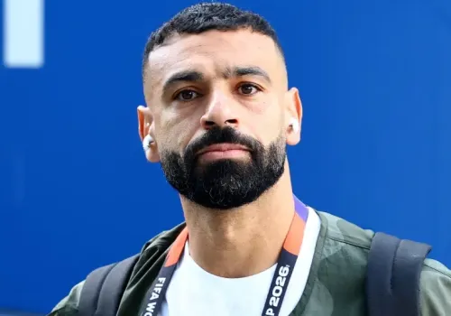 اجتماع سري يحدد مستقبل محمد صلاح بعد تعثر مفاوضاته مع بشكتاش