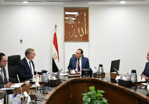 مدبولي يتابع تطوير حقل 'كرونوس' القبرصي وتعزيز البنية التحتية لقطاع البترول المصري